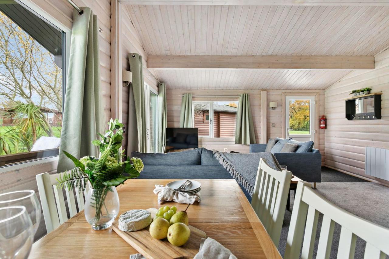 Holiday home Alder Lodge, 12 Fingle Glen Lodges, *